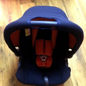 Turvahäll Baby S111-333334 0-13kg Tumesinine/Oranz