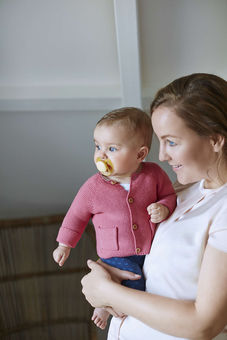 Avent Ultra Soft rõngaslutid 6-18kuud,poisile 2tk SCF212/22 steriliseerimiskarbiga