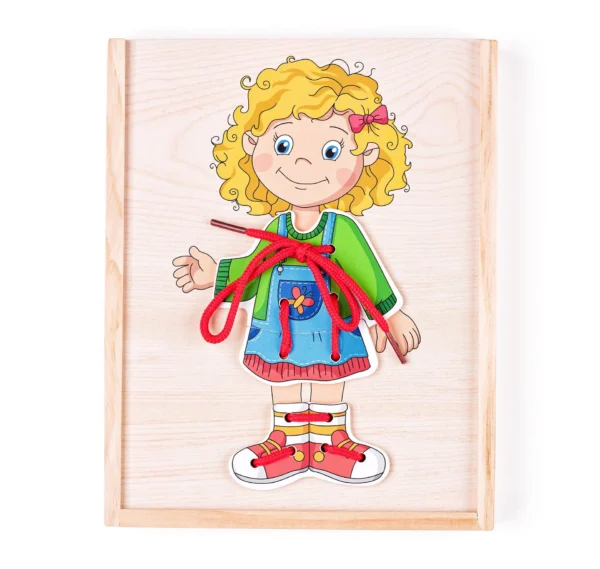 Puidust puzzle Riieta tüdruk
