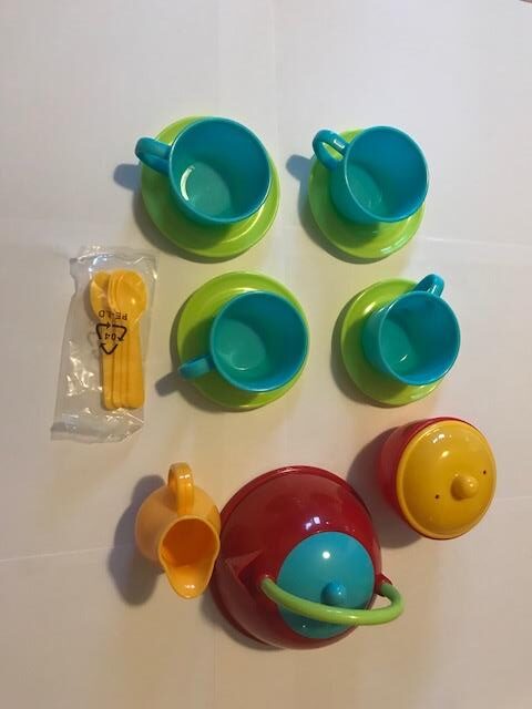 PLAYGO Make Belive nuku kööginõud/teeserviis 16-osa komplekt