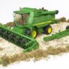 BRUDER John Deere Combaine harvester T670i skaala 1:16 – pilt 3